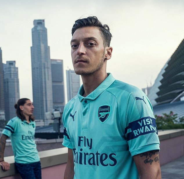 Koszulka Arsenal away jest bardzo modna